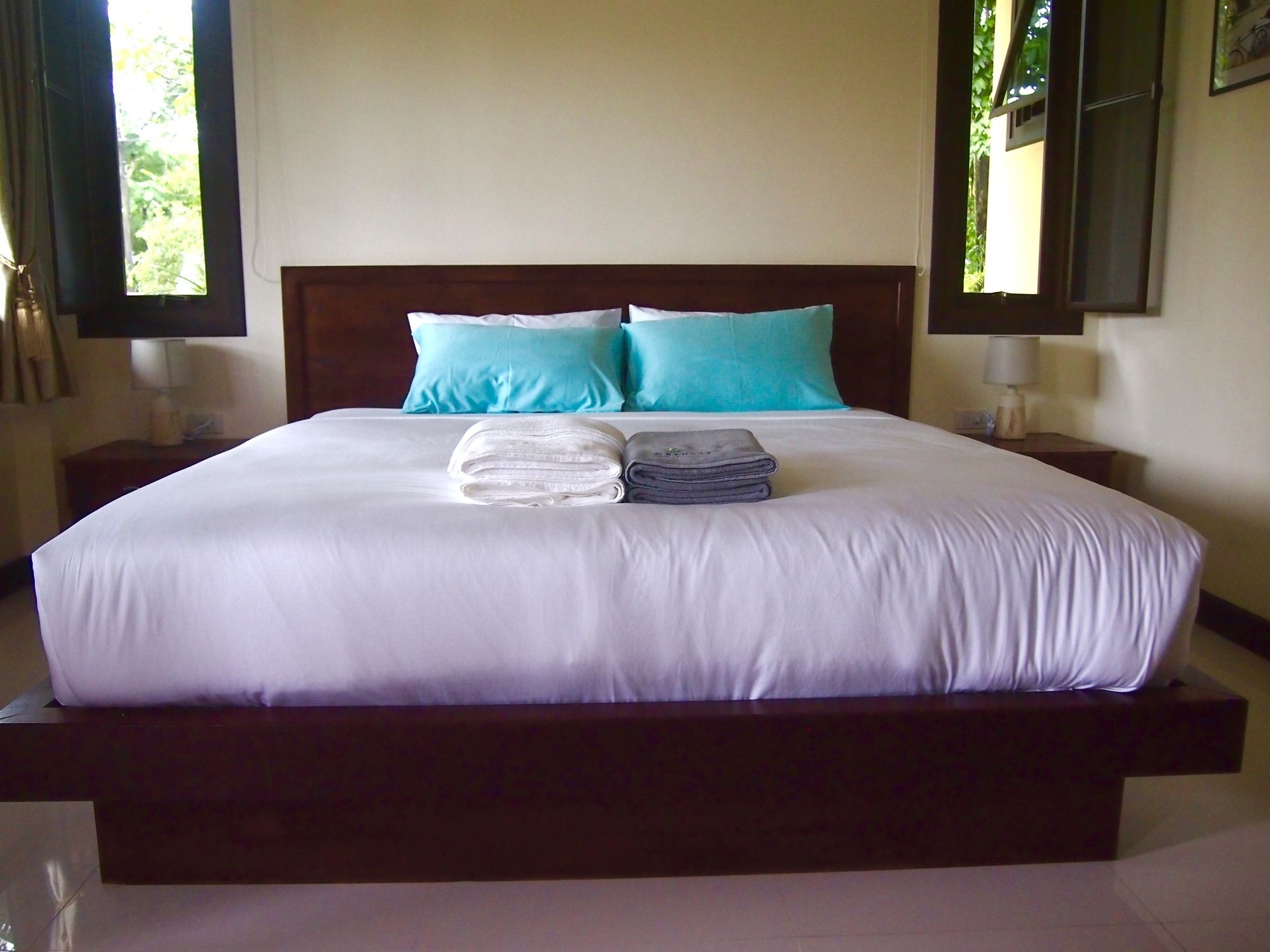 At Bangsak Resort Khao Lak Buitenkant foto