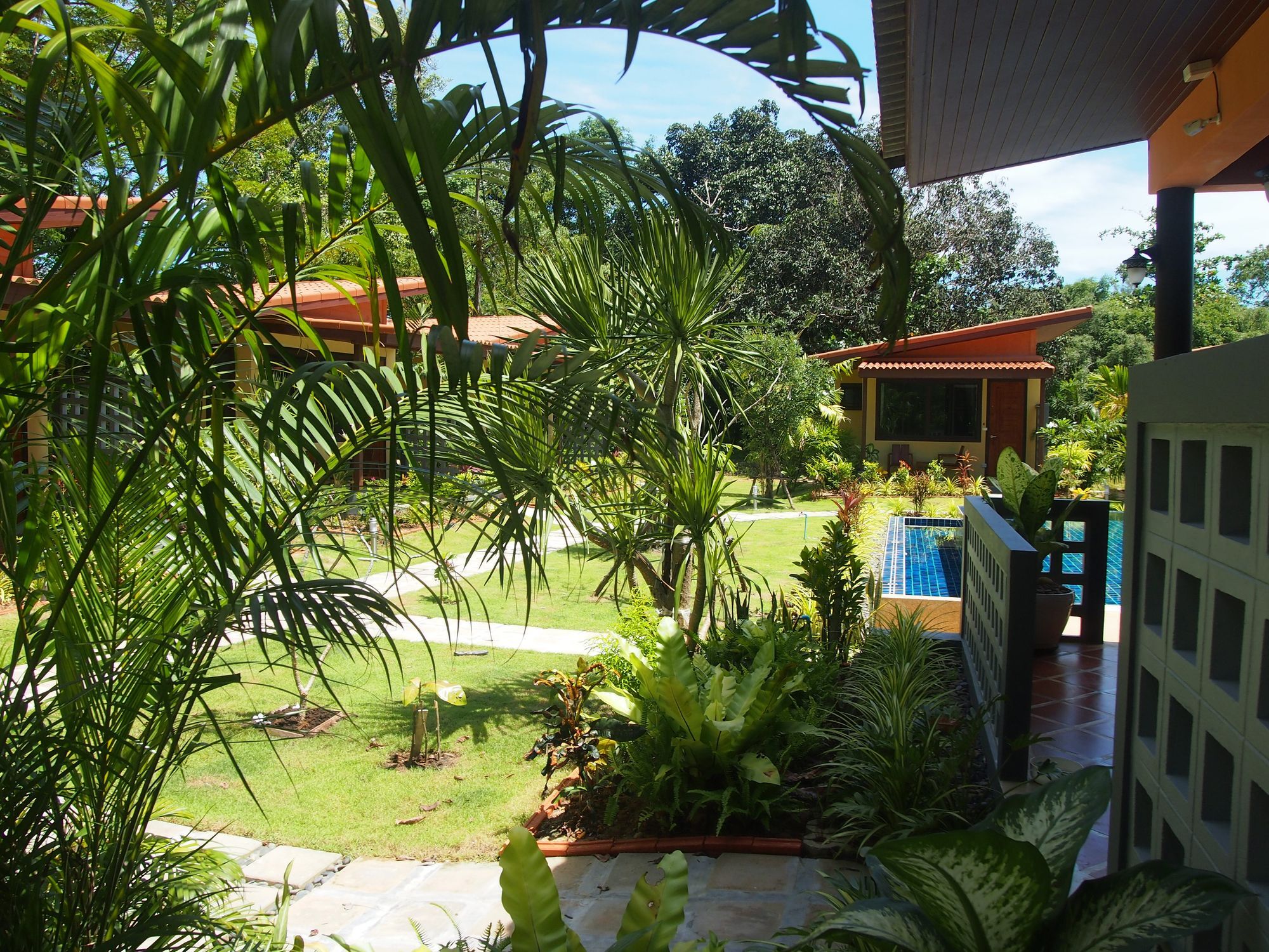 At Bangsak Resort Khao Lak Buitenkant foto